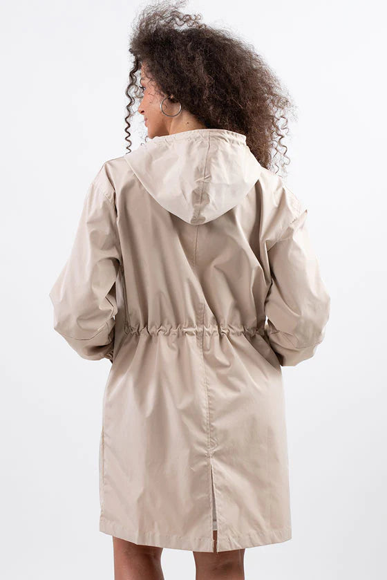 Chaqueta Impermeable Windbreaker sobre Medida para la Lluvia con Capucha