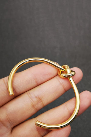 Brazalete con Nudo