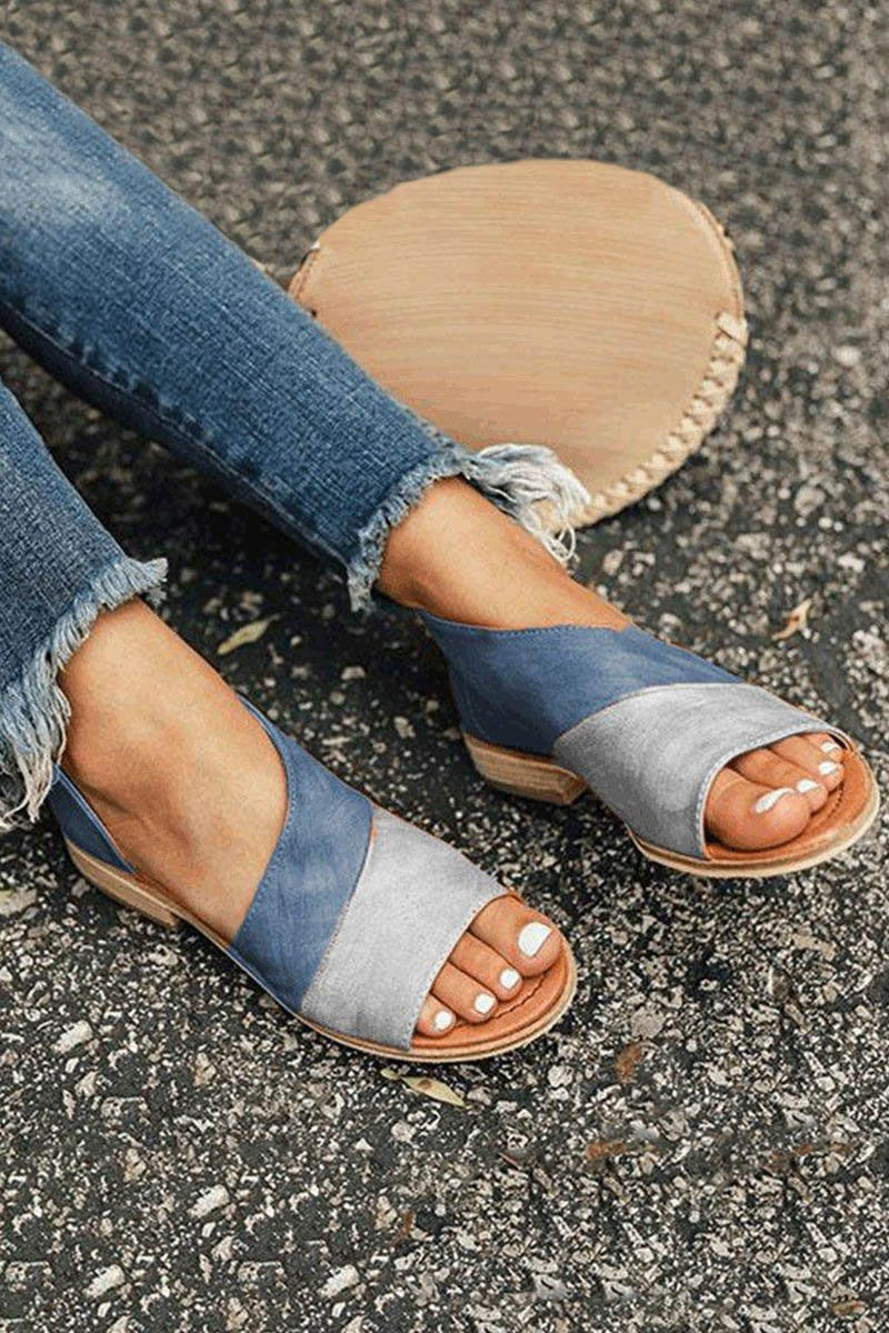 Sandalias planas de colorblock
